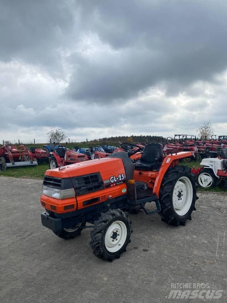Kubota GL 23 Коммунальные тракторы