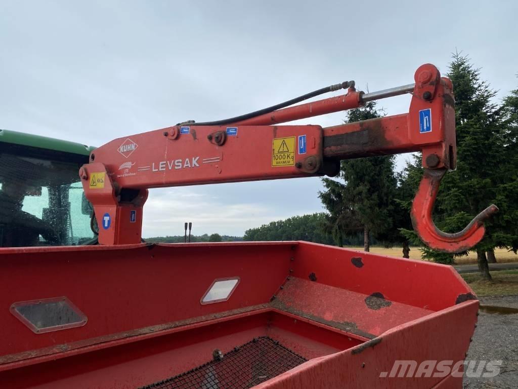 Kuhn M863 Разбрасыватели минеральных удобрений
