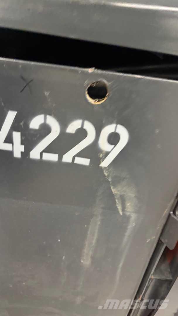 Linde E35HL Электропогрузчики