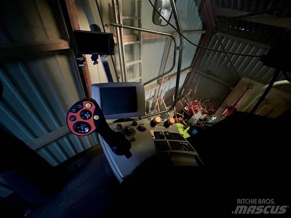 CLAAS Lexion 650 Зерноуборочные комбайны