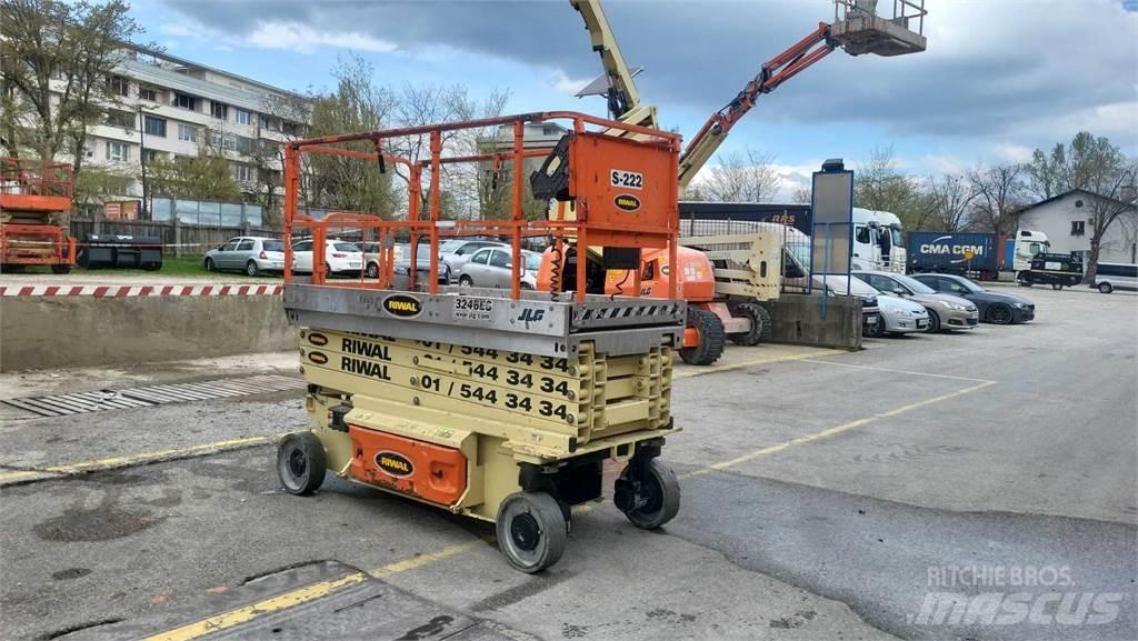 JLG 3246ES Ножничные подъемники