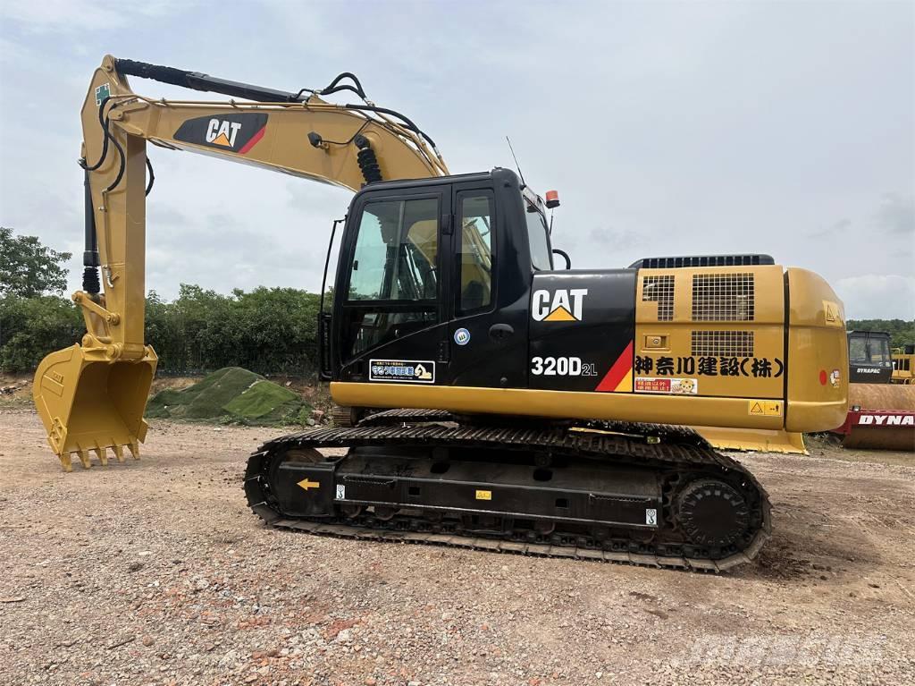 CAT 320D2L Гусеничные экскаваторы