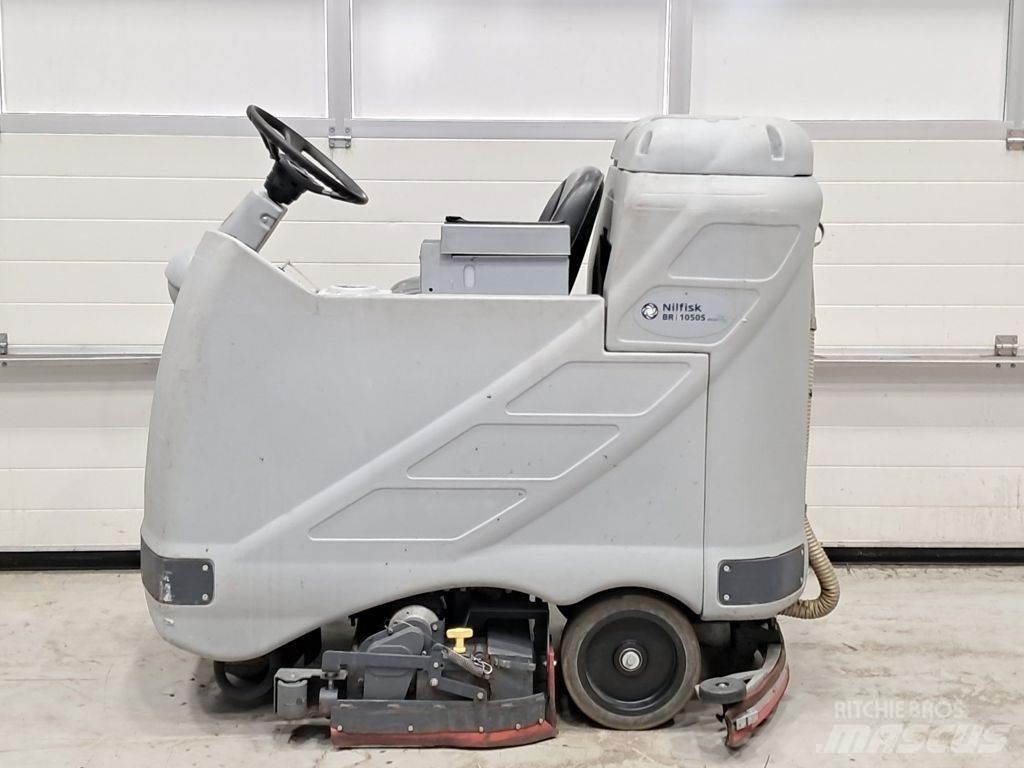 Nilfisk BR1050CS Внутренние подметальные машины