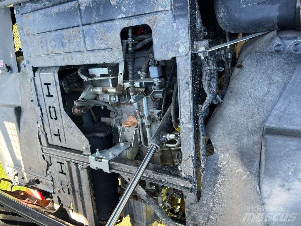 Kubota RTV 1100 Коммунальные машины