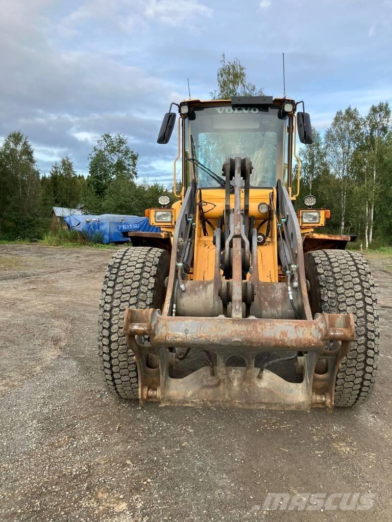 Volvo L 70 D Фронтальные погрузчики