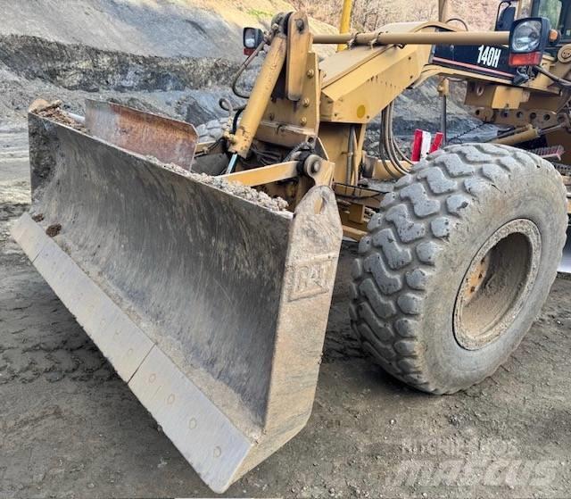 CAT 140 H VHP PLUS Грейдеры