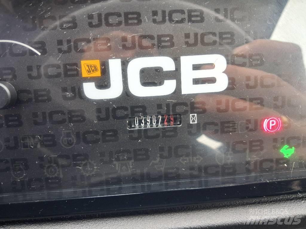 JCB 406 Фронтальные погрузчики