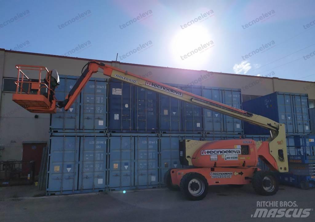 JLG 800 AJ Коленчатые подъемники