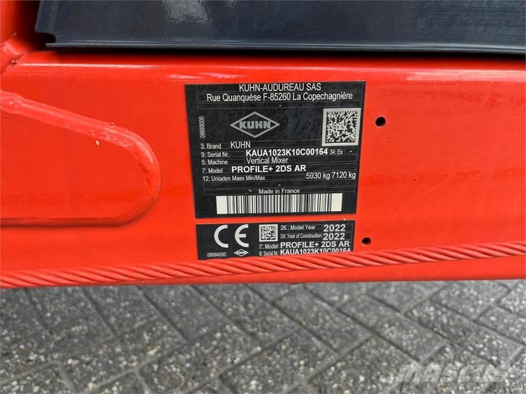 Kuhn Profile+ 16.2 Кормораздатчики