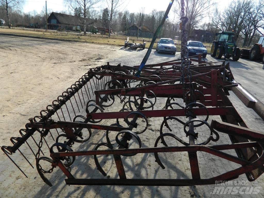 Lilla Harrie 3600 Культиваторы сплошные