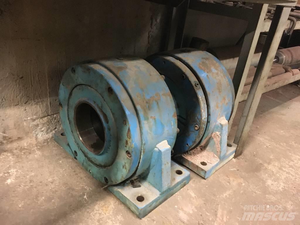 Terex Pegson 428 Трансмиссии и КПП