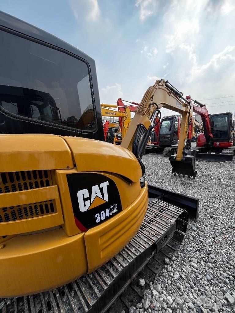 CAT 304 CR Мини-экскаваторы