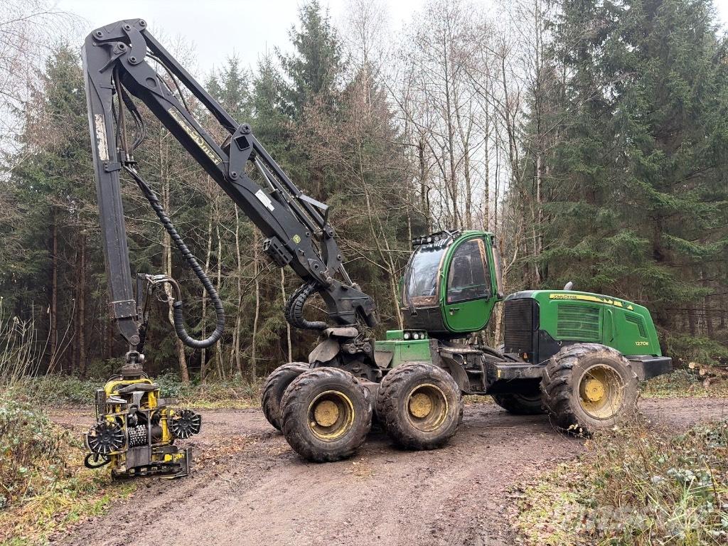 John Deere 1270 E Харвестеры