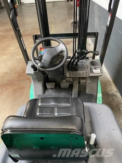 Mitsubishi FG 15 N Газовые погрузчики