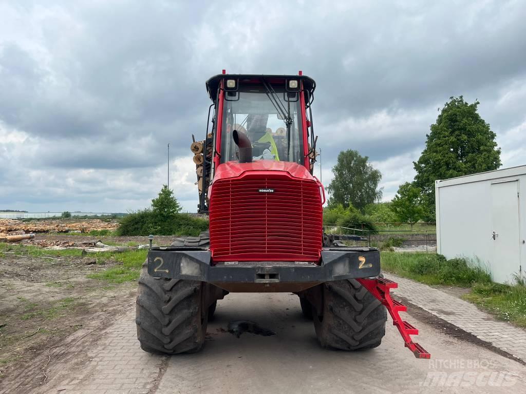 Komatsu 845 Форвардеры