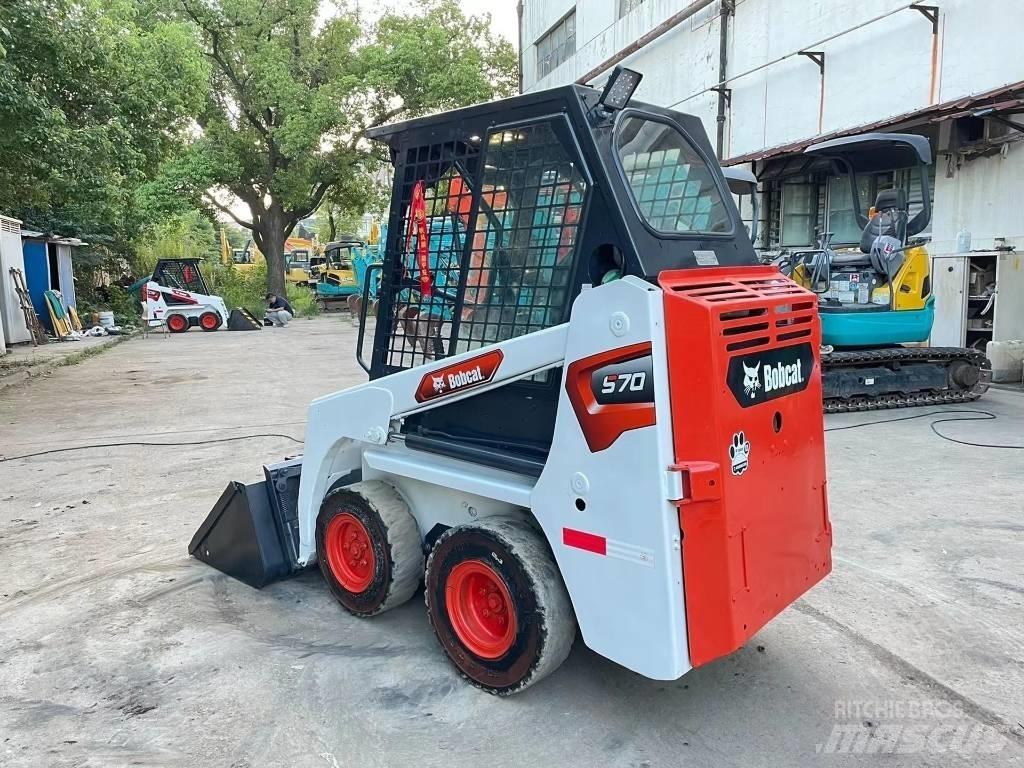 Bobcat S 70 Мини-погрузчики