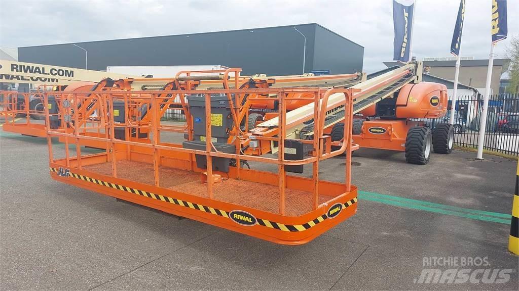 JLG 680SGW+ Телескопические подъемники