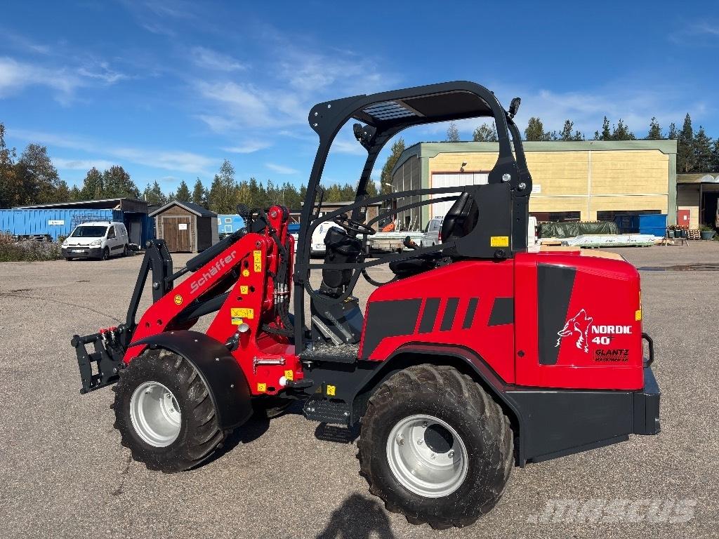 Schäffer Nordic 40 + Многофункциональные сельскохозяйственные погрузчики