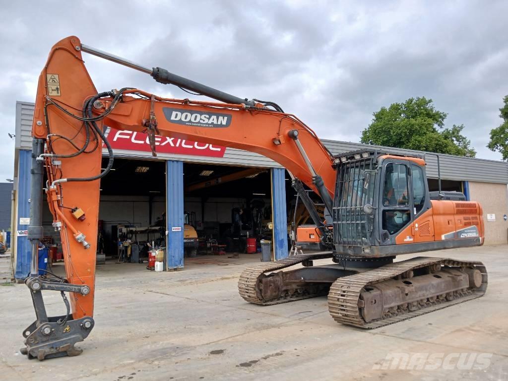 Doosan DX 255 LC Гусеничные экскаваторы