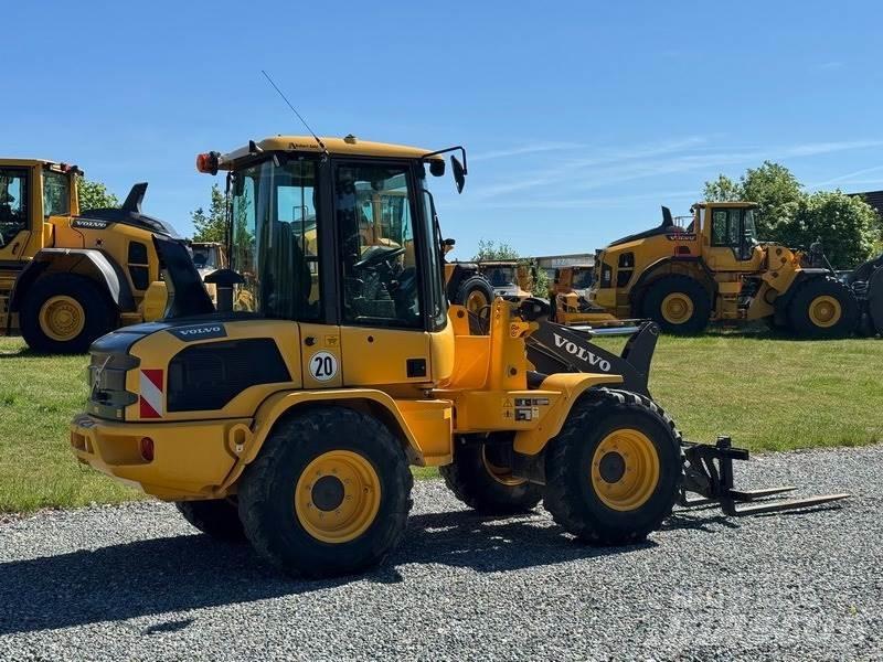Volvo L 35 G Фронтальные погрузчики