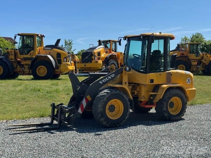 Volvo L 35 G Фронтальные погрузчики
