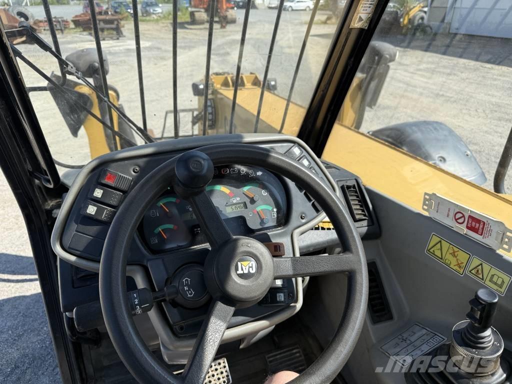 CAT 360 B Телескопические погрузчики