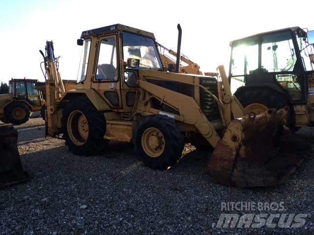 CAT 428 Экскаваторы-погрузчики
