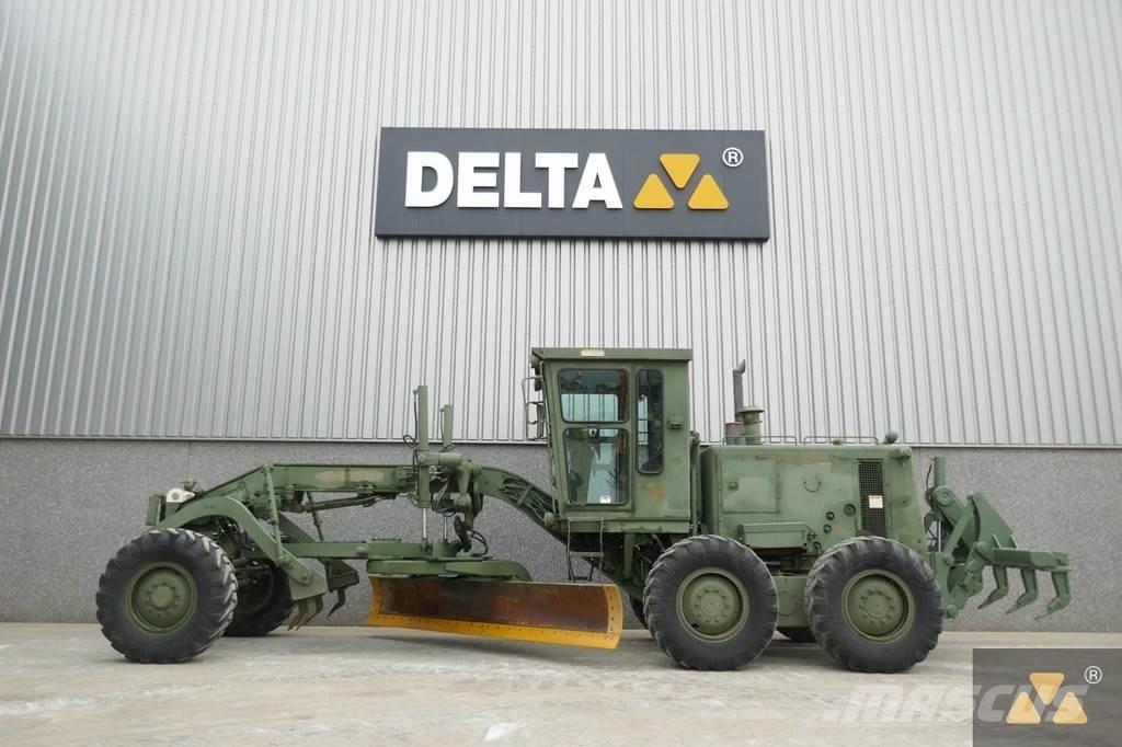 CAT 130G Ex-army Грейдеры