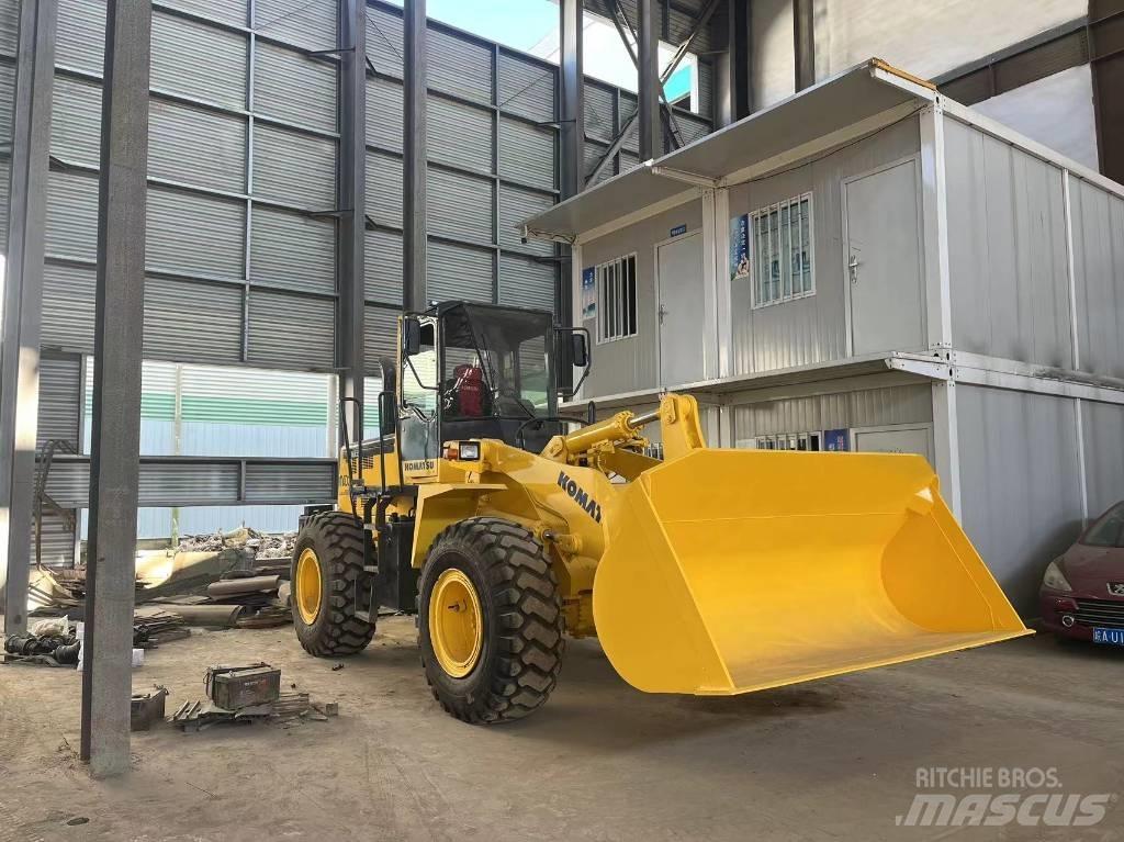 Komatsu WA 320-3 Фронтальные погрузчики