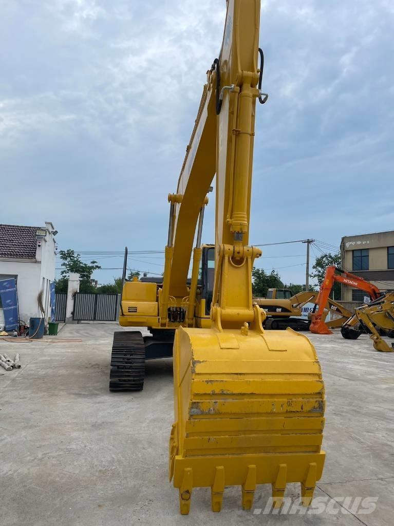 Komatsu pc220-7 Гусеничные экскаваторы