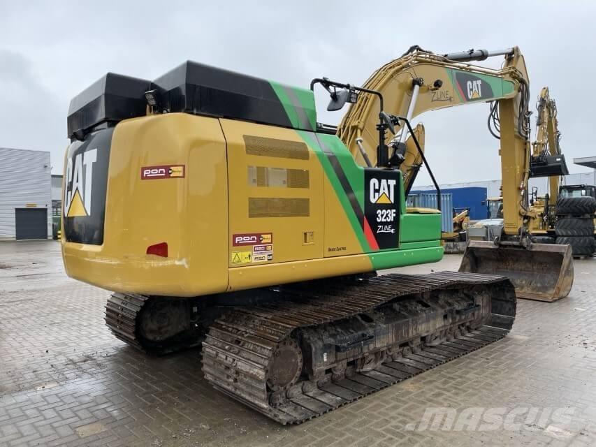 CAT 323F Z-Line Гусеничные экскаваторы