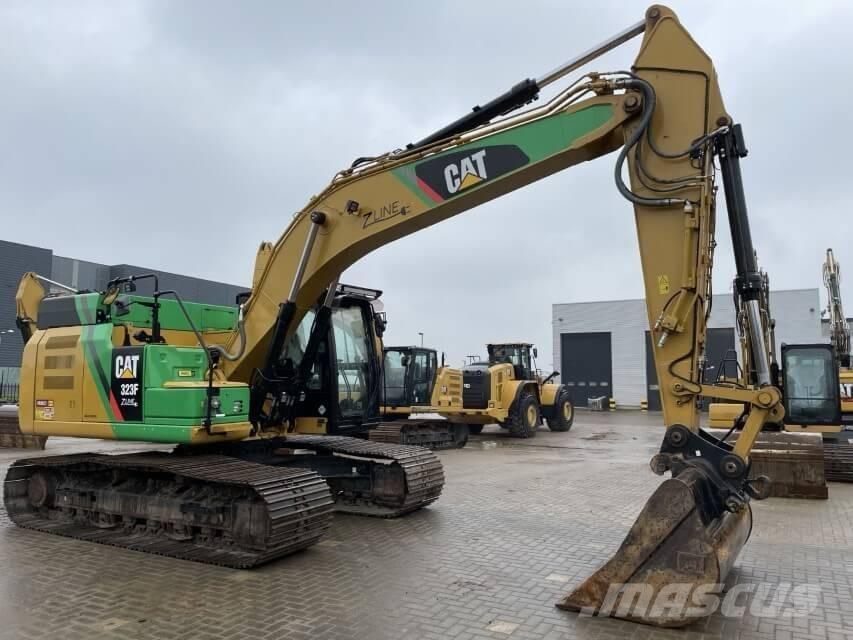 CAT 323F Z-Line Гусеничные экскаваторы