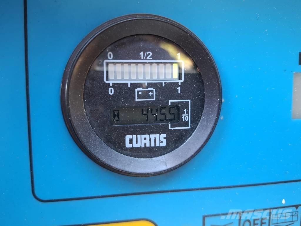 Iteco IT10122 Ножничные подъемники