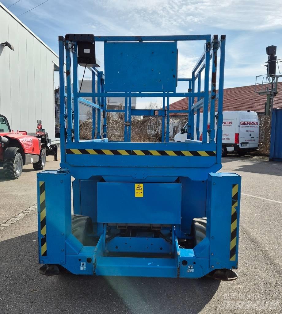 Genie GS 2668 RT Ножничные подъемники