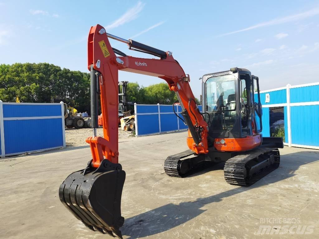 Kubota KX155 Гусеничные экскаваторы