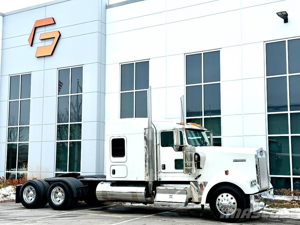 Kenworth W900 Седельные тягачи