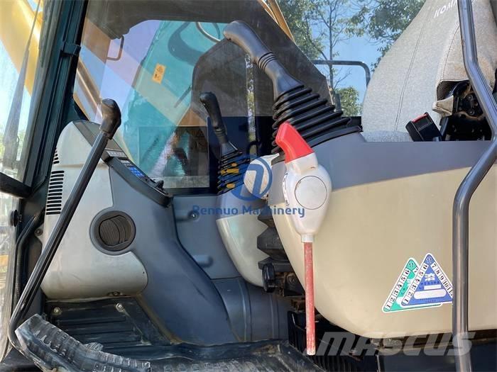 Komatsu PC 210 LC Гусеничные экскаваторы
