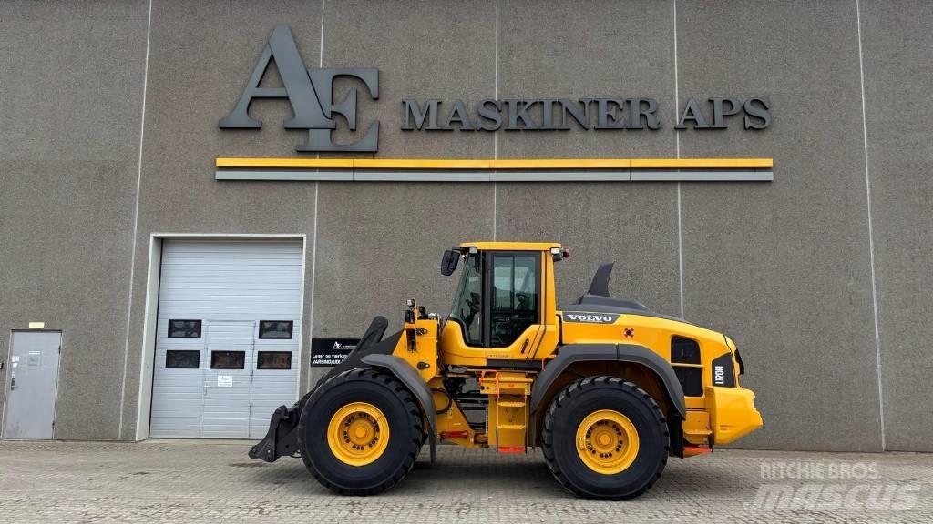 Volvo L 120 H Фронтальные погрузчики