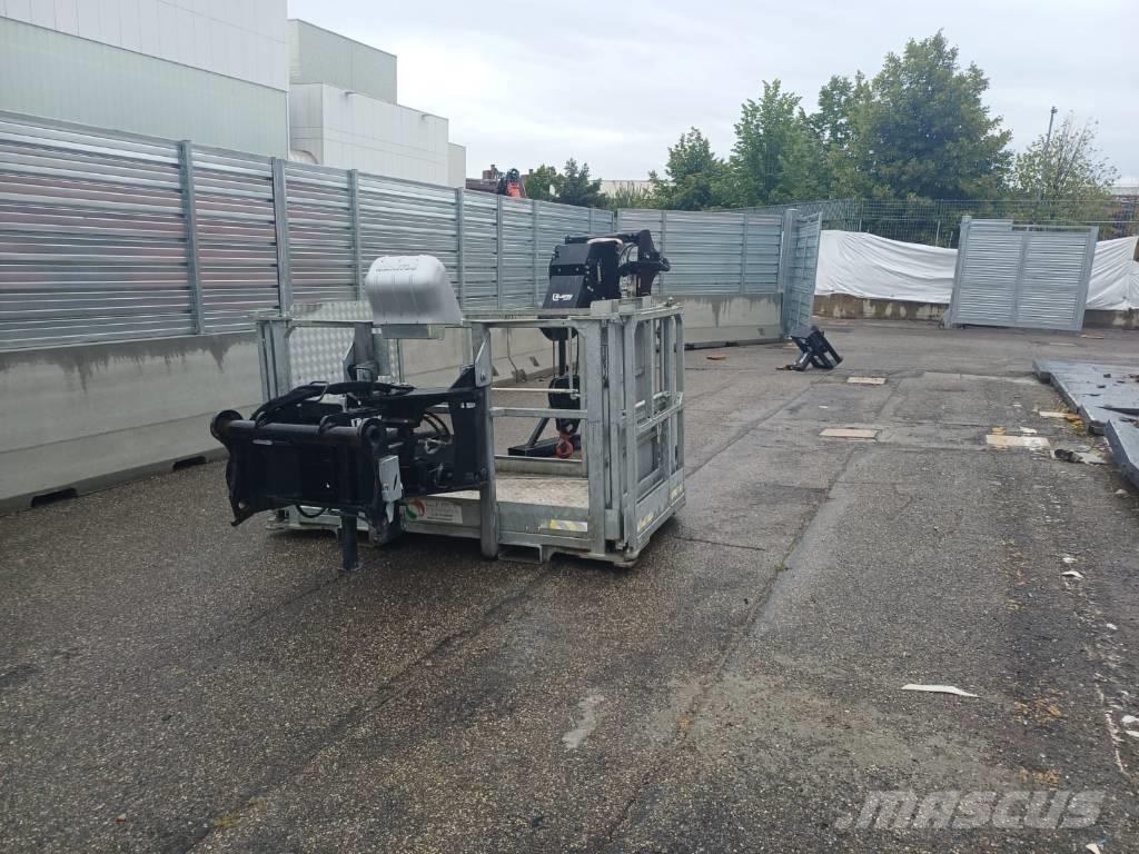 Manitou MRT 1845 Телескопические погрузчики