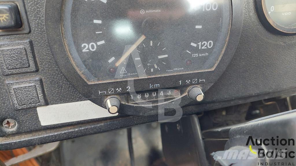 MAZ 533731 Грузовики-цистерны