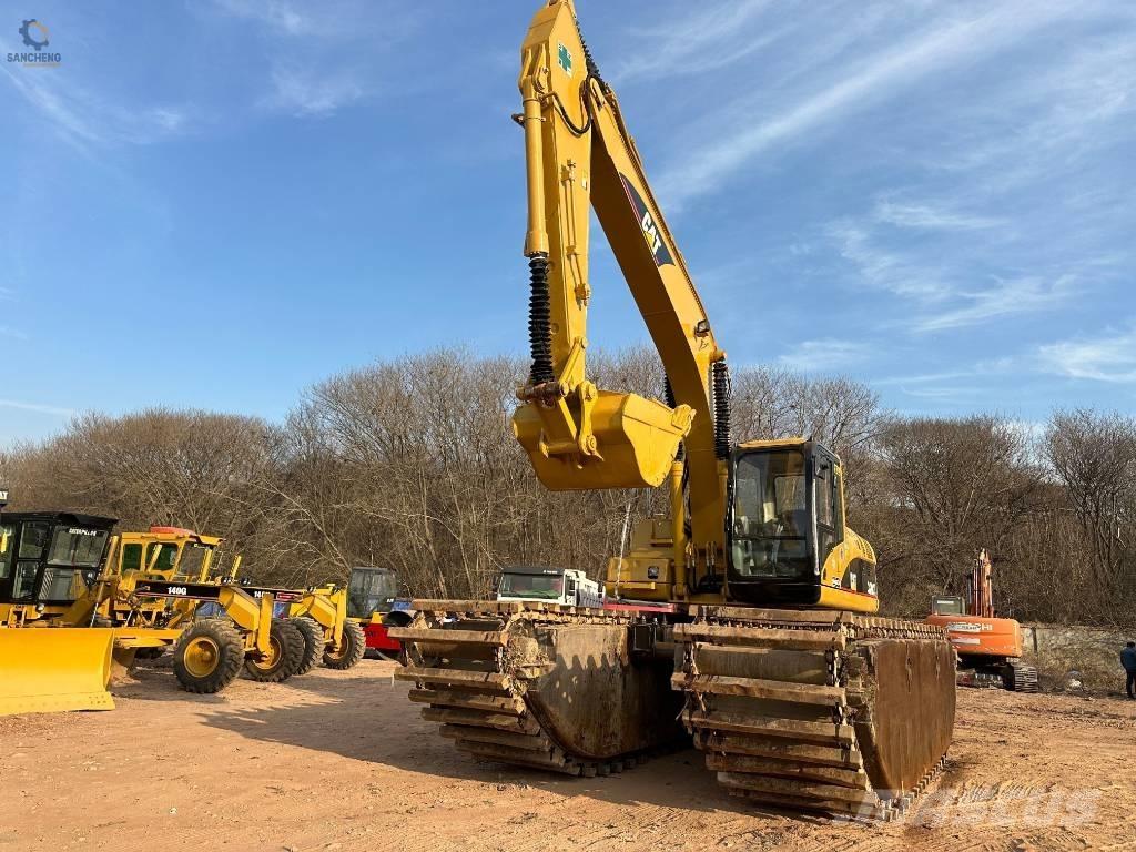 CAT 320 C L Экскаваторы-амфибии