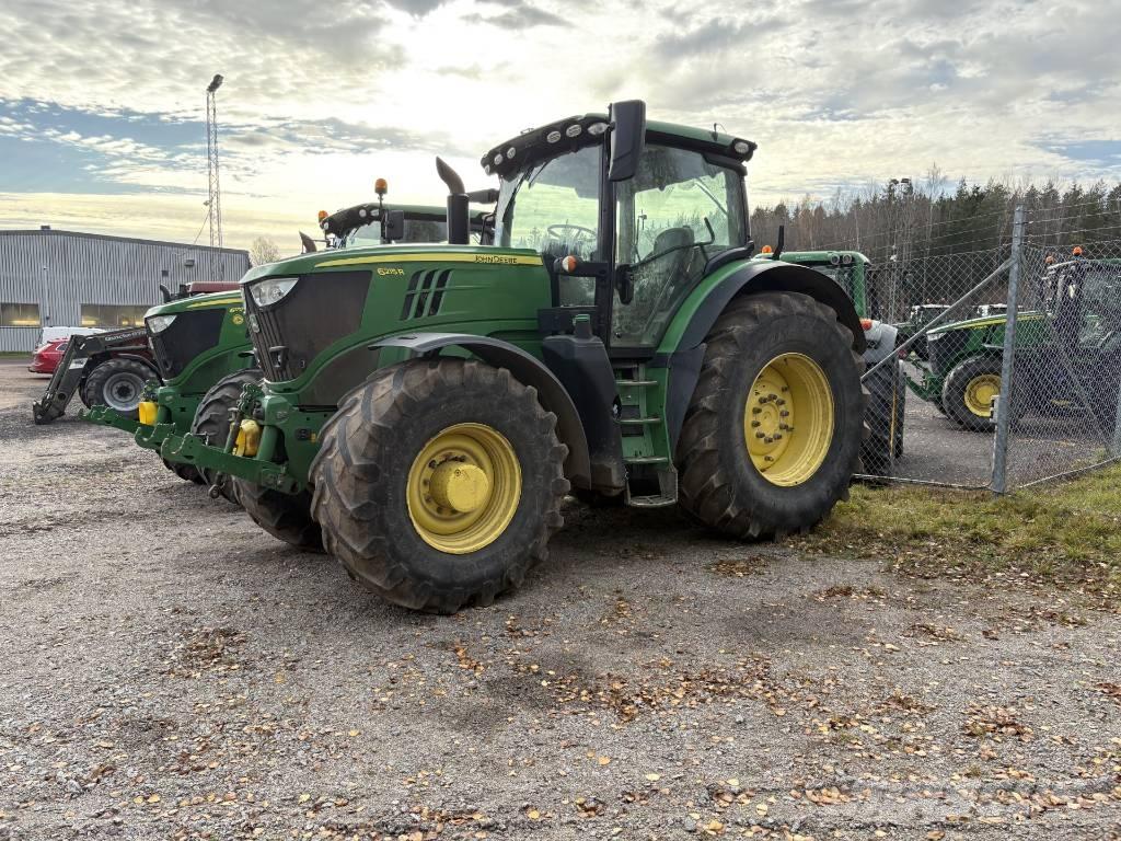 John Deere 6215 R Трактора