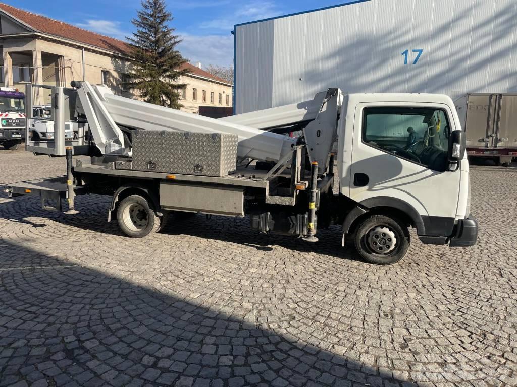 VERSALIFT VTX-240 Автовышки