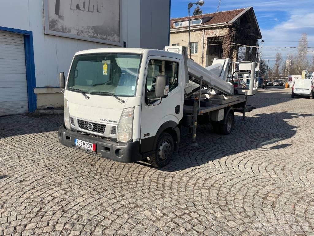 VERSALIFT VTX-240 Автовышки