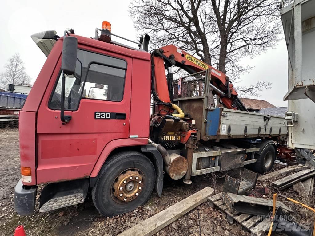 Volvo FL7 Автомобильные краны