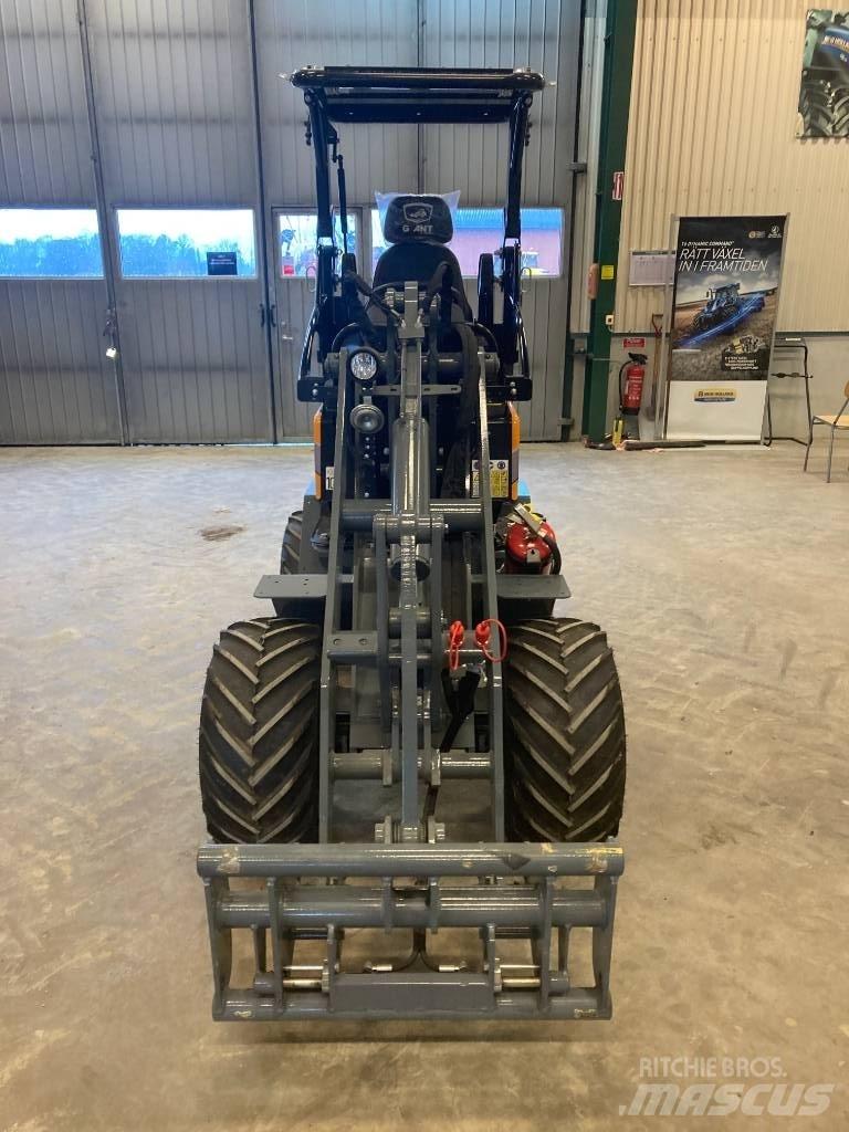 GiANT G1500 Малые погрузчики