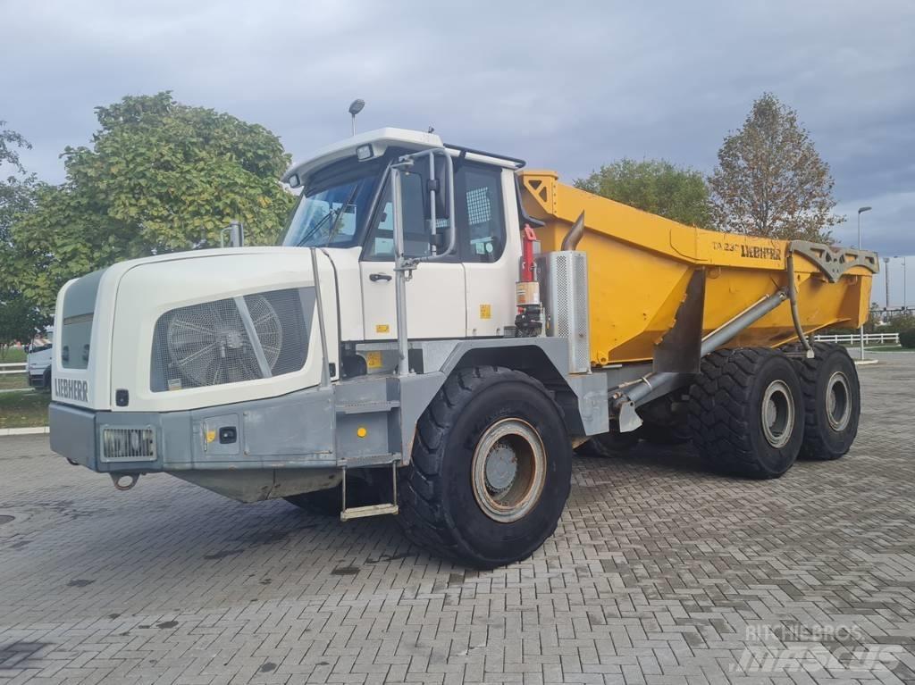 Liebherr TA 230 Шарнирно-сочленённые самосвалы