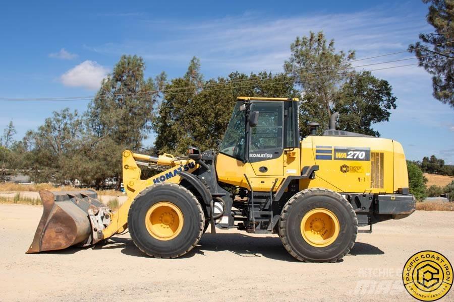 Komatsu WA 270 Фронтальные погрузчики