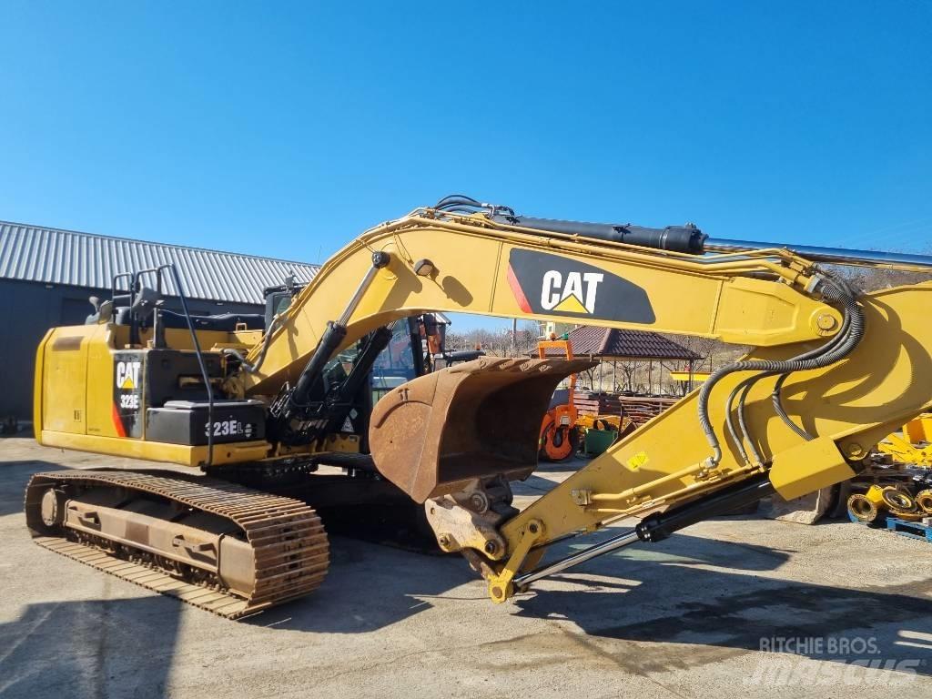 CAT 323 EL Гусеничные экскаваторы
