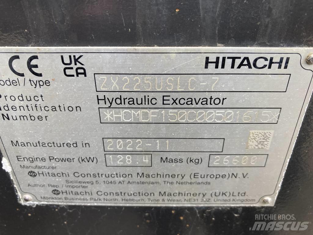 Hitachi ZX 225 US LC Гусеничные экскаваторы